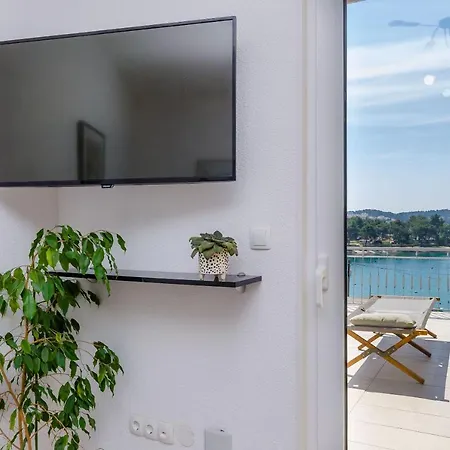 Apartment Rizza Trogir Extérieur photo
