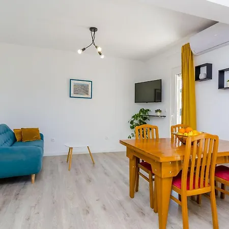 Apartment Rizza Trogir Extérieur photo